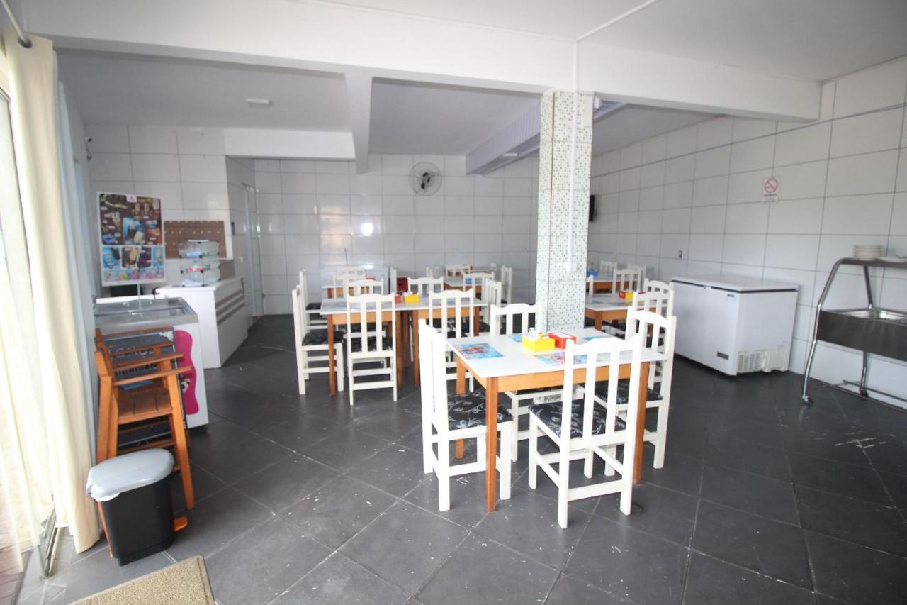 Pousada Praia Da Fortaleza 450 Metros Do Parque Beto Carrero Com Cafe Da Manha Penha  Exterior foto